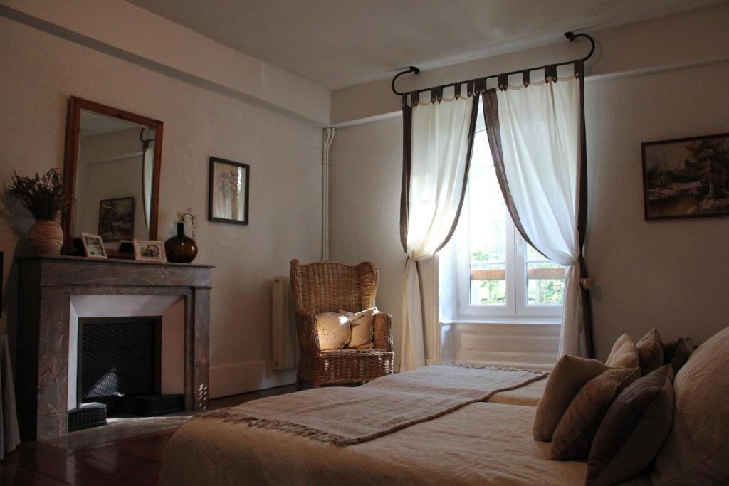 Domaine Des Buis Otel Albon Oda fotoğraf
